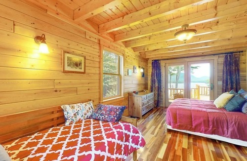 Greenville House | Tranquil Haven | Secluded waterfront house with sauna, dock, kayaks, canoe, gym