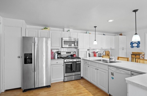 Selbyville House | Tranquil waterfront retreat - Dogs welcome, fast WiFi, off-season discounts