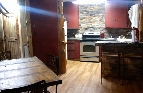 Saint Joe Cabin | Triple D Cabins-By Buffalo River
