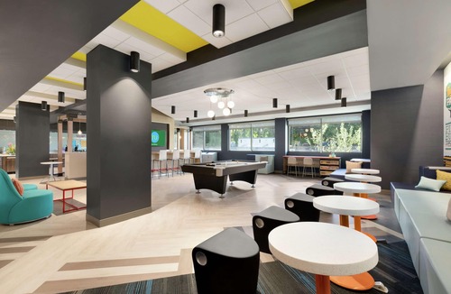 Westmere Hotel | Tru By Hilton Albany Crossgates Mall