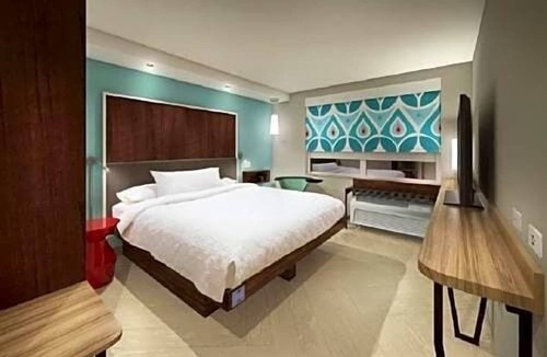 Florida City Hotel | Tru by Hilton Florida City