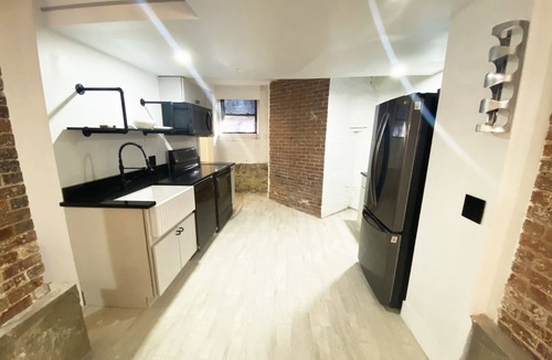 West End Apartment | Ultra cool new modern flat