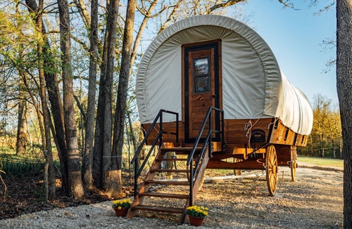 Mountain Home RV Rental | Unique Experience, Heat & A/C, Full Bath, well stocked, near everything