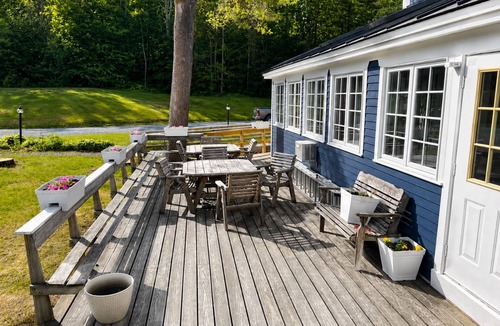 Post Mills Apartment | Unit 9 Furnished Private Room with Riverfront Access in Lyme, NH