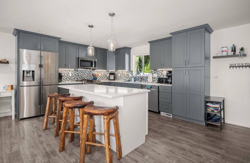 Spokane Valley House | Updated Spacious Home & Hot Tub