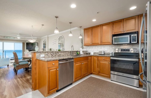 Midtown Ocean City Condo | Upscale Three Bedroom Condo on 46th Street with sunsets included!