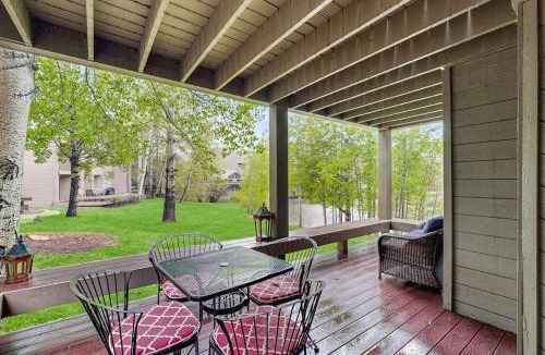 Elkhorn Village Apartment | Valley Gem Lower