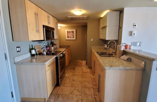 Roosevelt Condo | Viewtastic!