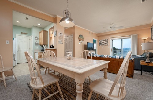 Villages of Five Points Condo | Villages of 5 Points Unit 3206 - Community pool, close to the bike path!