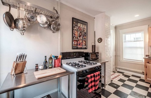 Munjoy Hill Apartment | Vintage Maine & Modern Convenience in Portlands Exclusive East End