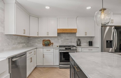 West Chatham House | Walk 2Beach, Pool, Hot Tub, GameRoom, PetsOK