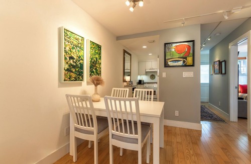 Truman Annex Condo | WALK TO BEACH, SHOPS, RESTAURANTS, GALLERIES, MUSEUMS