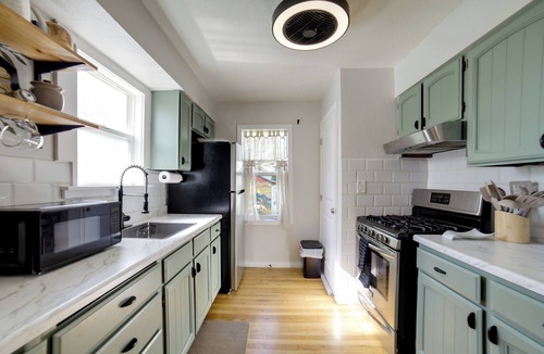 Caldwell Apartment | Walkable Apt in Dtwn Caldwell! Near Campus Events