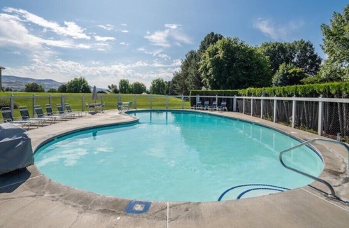 Wapato Point Resort | Wapato Point - Spacious 3 Bedroom W/ Full Kitchen