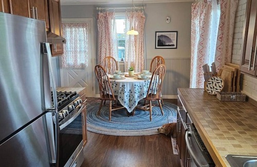 Eastport House | Water Street Retreat