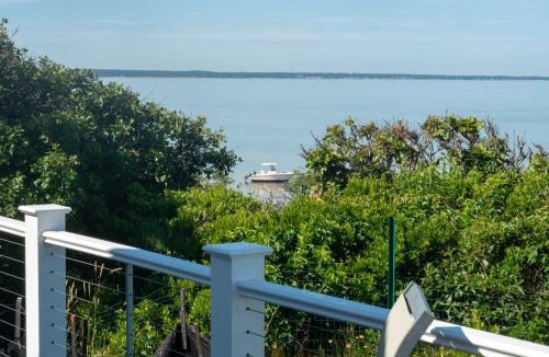 North Eastham House | Waterfront Private Beach Panoramic Views