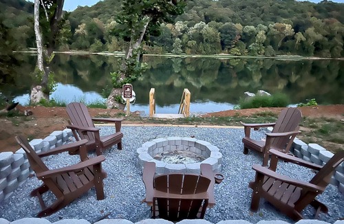Bakerton House | Waterfront property in Harpers Ferry - Private River Access