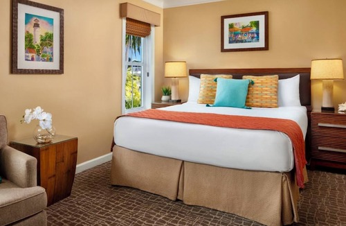 Truman Annex Resort | Waterfront Resort, Songwriter’s Fest, Old Town, Sleeps 2, Swimming Pool, Hot Tub