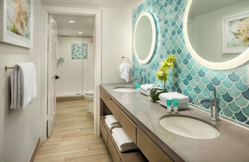 Truman Annex Resort | Waterfront Resort, Songwriter’s Fest, Old Town, Sleeps 2, Swimming Pool, Hot Tub