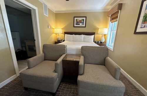 Truman Annex Resort | Waterfront Resort, Songwriter’s Fest, Old Town, Sleeps 2, Swimming Pool, Hot Tub