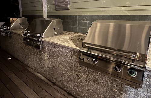 Truman Annex Resort | Waterfront Retreat, Fantasy Fest, Old Town, 7 Nights, Sleeps 2, Pool, Hyatt