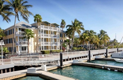 Truman Annex Resort | Waterfront Retreat, Old Town, Hyatt, 4 Nights, Sleeps 4, Swimming Pool, Hot Tub