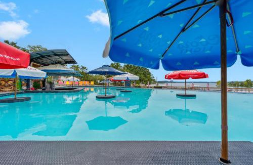 Indian Point House | Waterview Oasis - Stay for 4