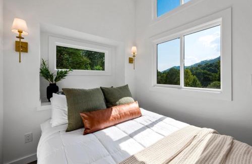 Walland House | Welcome to The Little Dipper!
