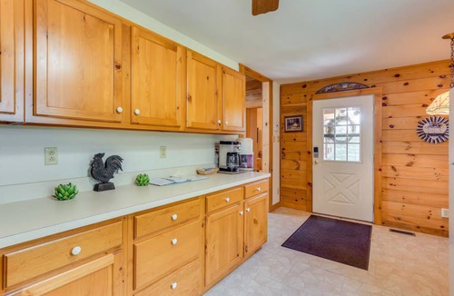 Ridgeway Cabin | Wellness Retreat in Gore Va