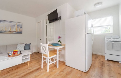 Southwest Apartment | West Palm Beach Escape