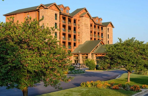 Branson Resort | Westgate Branson Woods 1 King Bdrm Standard Villa, pet friendly