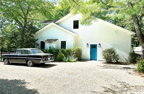 Quioque House | Westhampton Beach 4 bed/4 bath - large garden, heated gunite pool, dock on bay!