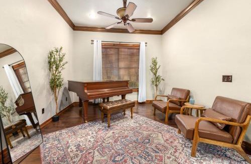 Springdale House | Whispering Brook