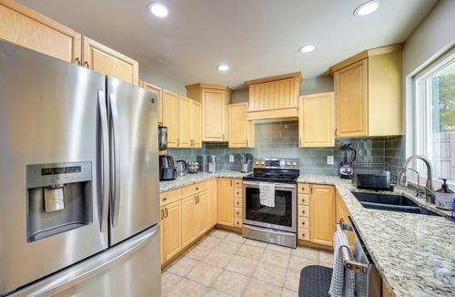 San Antonio House | Work, Explore & Unwind: Convenient San Antonio Gem