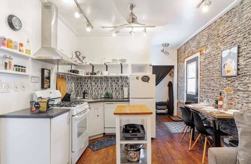 Belleville Apartment | Work, Visit & Relax Downtown | Wi-Fi + Laundry