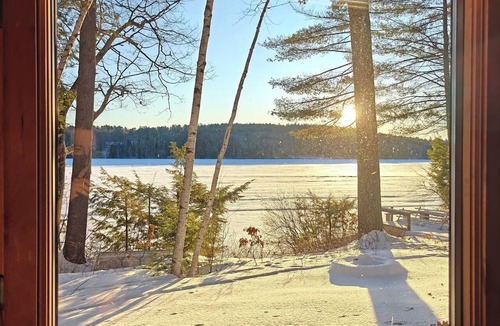 Naples House | Year-Round Lakefront Cabin on Trickey Pond