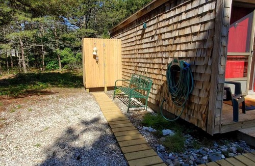 North Eastham House | Your Cape Cod respite awaits! 5 minutes walk to quiet bay beach.