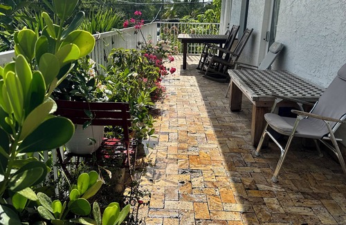Southwest Coconut Grove House | Your Grove Home