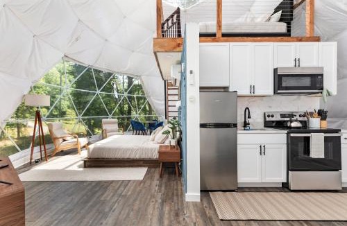 Luray House | Zen Dome - Romantic Retreat, Wifi & AC, Hot Tub, National Park 8 Min