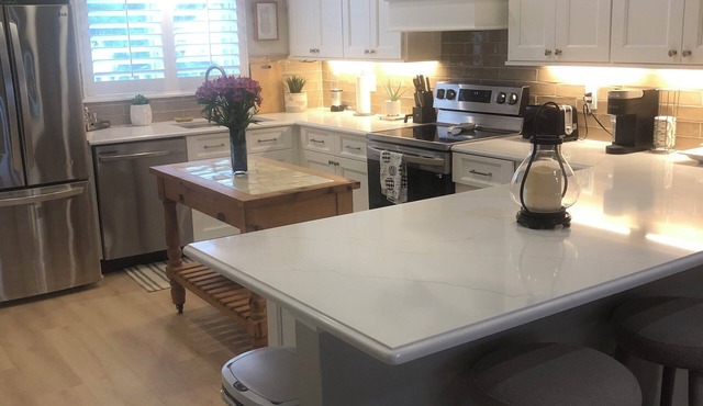 2-Bedroom Condo with Golf Course Views in Grand Harbor – Renovated Kitchen