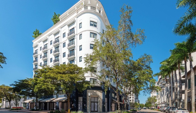 2 Bedroom Suites with Daily Housekeeping at The Avenue Coral Gables