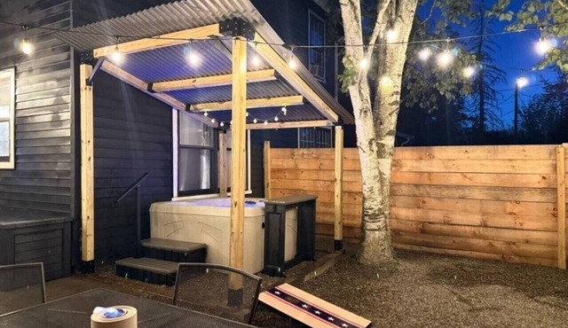 2 FUN homes w/2 Hot Tubs | 4BR, 2BA | PET Friend