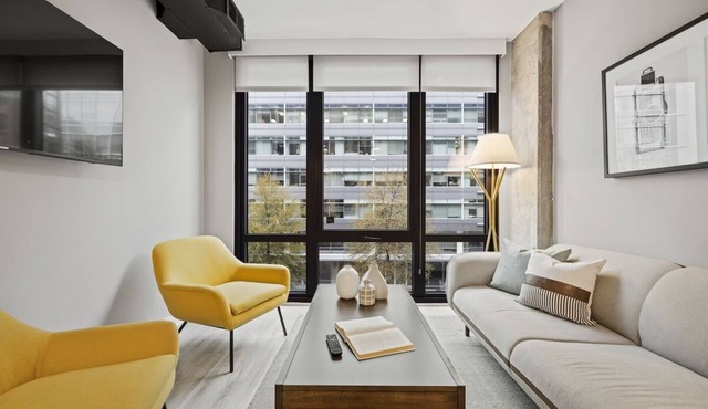 2 Units | Gorgeous Family Stay Near U.S. Capitol | Minutes to National Mall