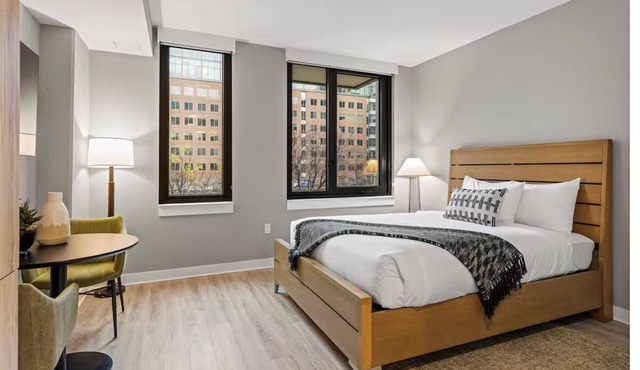 2 Units | Spacious Family Getaway | Stay Near Smithsonian & National Gallery
