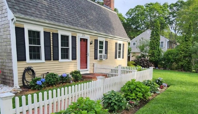 4-bedroom Centerville/Craigville Beach area retreat. Enjoy your stay!