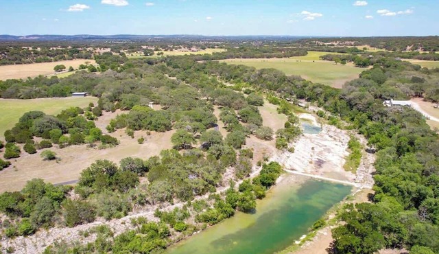 45-ac Estate-Private Blanco River Access-Fire Pit!