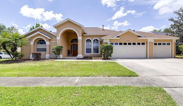 514-Fabulous 4 Bed in Orange Tree w/Private Pool, Deck and Spa