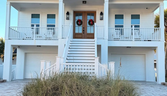 6 Bed/6.5 Bath-The Tatum House - Main House -Direct Oceanfront