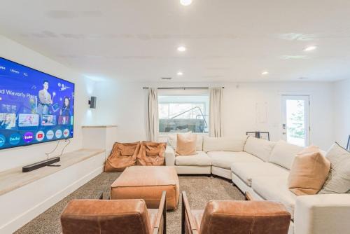 72 S Orem Entire Home