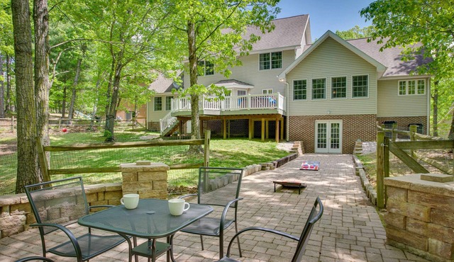 Adventure Awaits! Hot Tub & Game Room Retreat